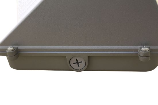 Picture of LED Wall Pack, 80 watts, 5000K, 10210 lms, IP 65 Rated, 120-347V, built-in photocell