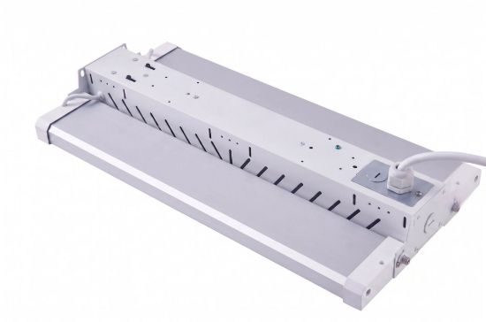 Picture of FDL LED Foldable Adjustable Beam Angle Linear Highbay, Pre-Select 3 Wattage (120-160-210W), Pre-Select 3 CCT (3500K-4000K-5000K), 18000-31500 lms, 0-10V Dimming, 120-347V